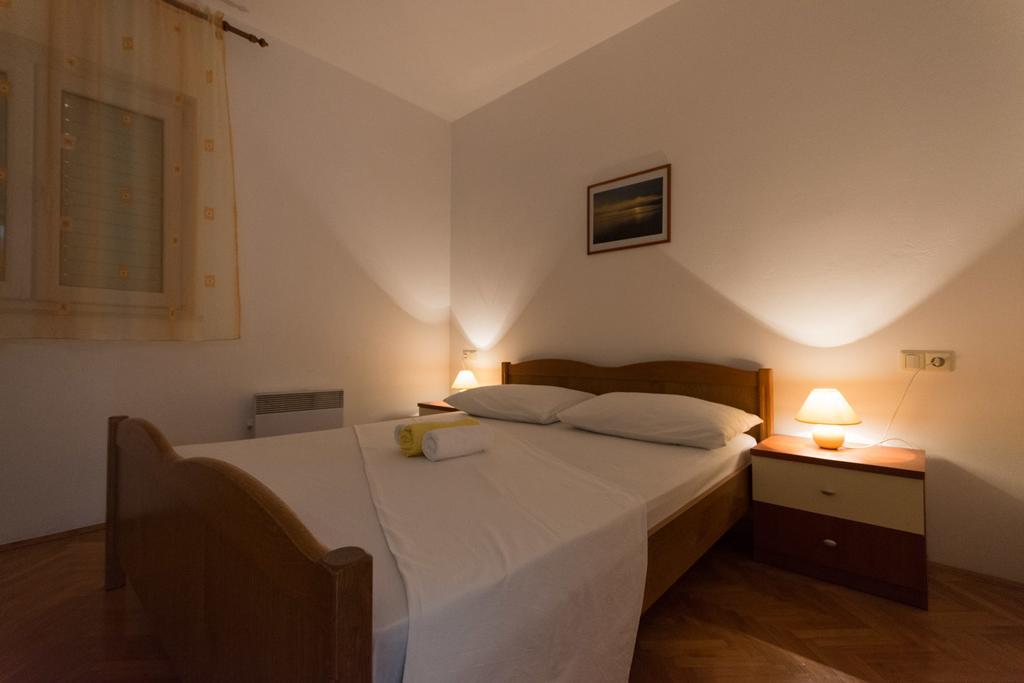 Apartmani Gaube Trogir Exterior foto